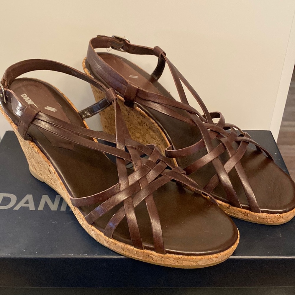 Brown leather cork platform sandal